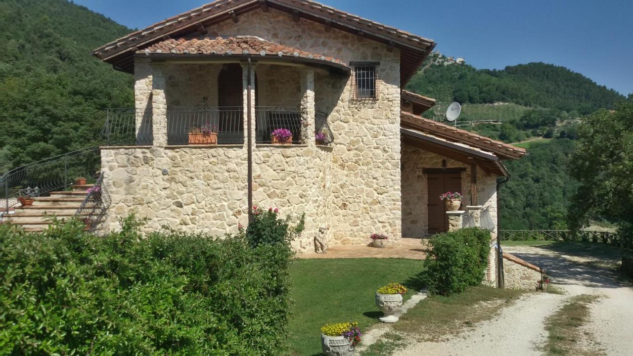 Agriturismo Isola Verde SantʼUrbano エクステリア 写真